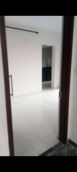 Room in 1 BHK Apartment at Runwal Gardens, Dombivli East – for Rent