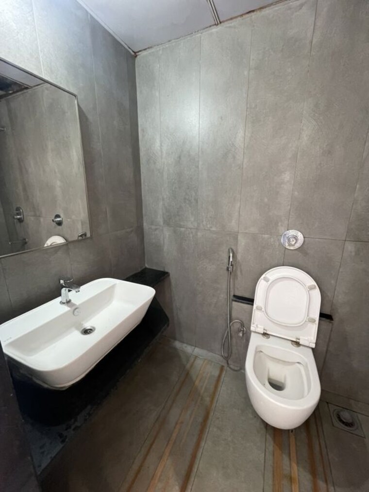 Bathroom, vj-yashwin-nuovo-centro 3 Bedroom 1086 Sq.Ft. Apartment In Wakad Pune 10679516