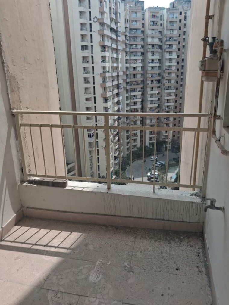 Balcony, supertech-eco-village-ii 2 Bedroom 890 Sq.Ft. Apartment In Sector 16b Greater Noida Greater Noida 10679592