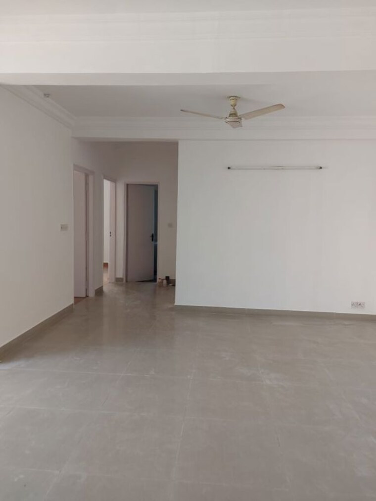 Room, lord-krishna-apartment 4 Bedroom 3200 Sq.Ft. Apartment In Sector 43 Gurgaon 10679554