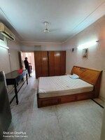1 BHK +  800 Sq.Ft. Builder Floor in Greater Kailash