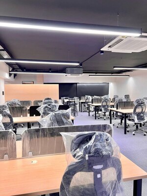  Office Space For Rent in Knox Plaza, Malad West