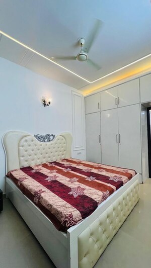 Bedroom in 3.5 BHK Builder Floor at Vip Road – for Sale