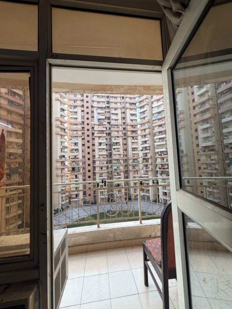 Balcony, supertech-eco-village-ii 2 Bedroom 1106 Sq.Ft. Apartment In Sector 16b Greater Noida Greater Noida 10679657