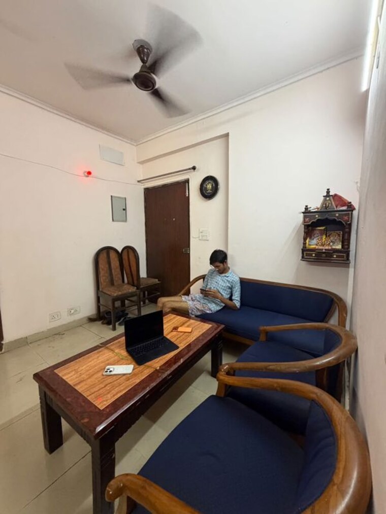 Living Room, supertech-eco-village-ii 2 Bedroom 1106 Sq.Ft. Apartment In Sector 16b Greater Noida Greater Noida 10679657