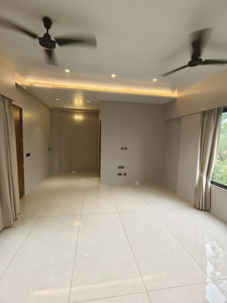Room, waghodia road 4 Bedroom 1215 Sq.Ft. Villa In Waghodia Road Vadodara 10665710