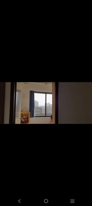 Room in 2 BHK Apartment at Vyapti Vandematram Crosswind, Gota – for Rent