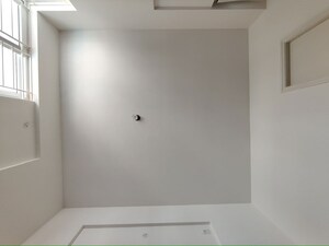 Room in 2 BHK Apartment at Mana Macasa Emerald, Choodasandra – for Sale