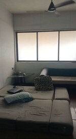 2 BHK 800 Sq.Ft. Apartment in Kandivali West