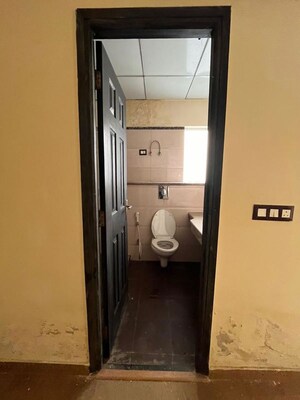 Bathroom in 5 BHK Penthouse at Dasnac Burj, Sector 75 – for Rent