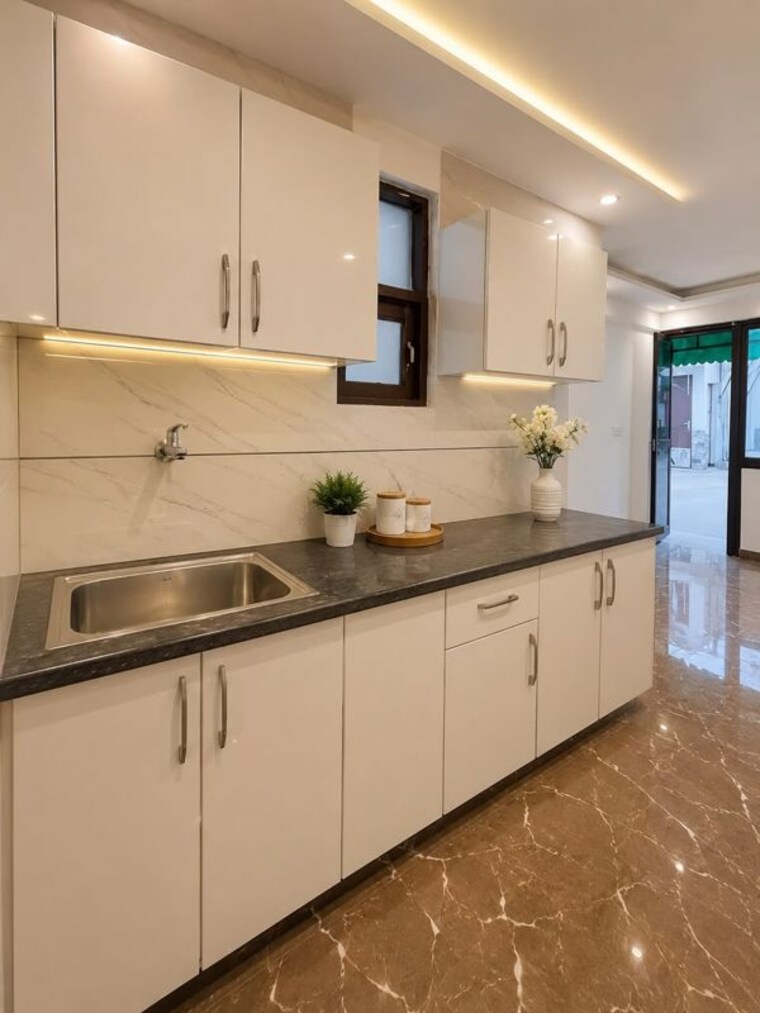 Kitchen, milton-tower 5 Bedroom 3540 Sq.Ft. Apartment In Vip Road Zirakpur 10679702