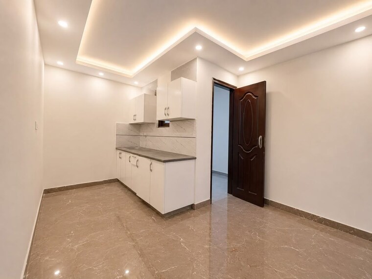 Room, milton-tower 5 Bedroom 3540 Sq.Ft. Apartment In Vip Road Zirakpur 10679702