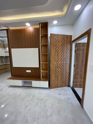 Room in 2 BHK Builder Floor at Aman Vihar – for Sale