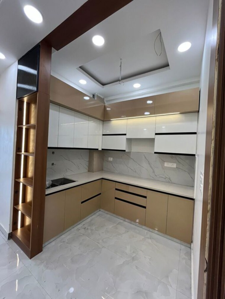 Kitchen, aman vihar 2 Bedroom 1100 Sq.Ft. Builder Floor In Aman Vihar Dehradun 10679745