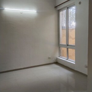 Room in 3 BHK Builder Floor at Emaar MGF Emerald Hills, Sector 65 – for Rent