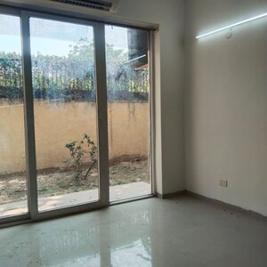 3 BHK Builder Floor For Rent in Emaar MGF Emerald Hills, Sector 65