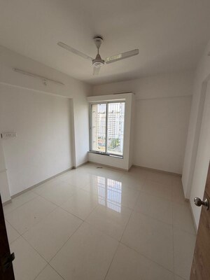 Room in 2 BHK Apartment at Abhinav Pebbles Urbania, Bavdhan – for Sale