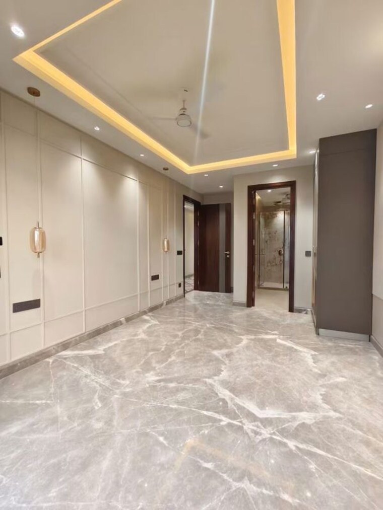 Room, bptp-amstoria 4 Bedroom 500 Sq.Yd. Apartment In Sector 102 Gurgaon 10679767