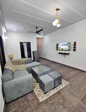 Bedroom in 2 BHK Builder Floor at Ramesh Nagar – for Rent