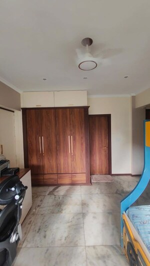 Living Room in 2 BHK Apartment at Victoria Apartment Andheri, Andheri West – for Rent