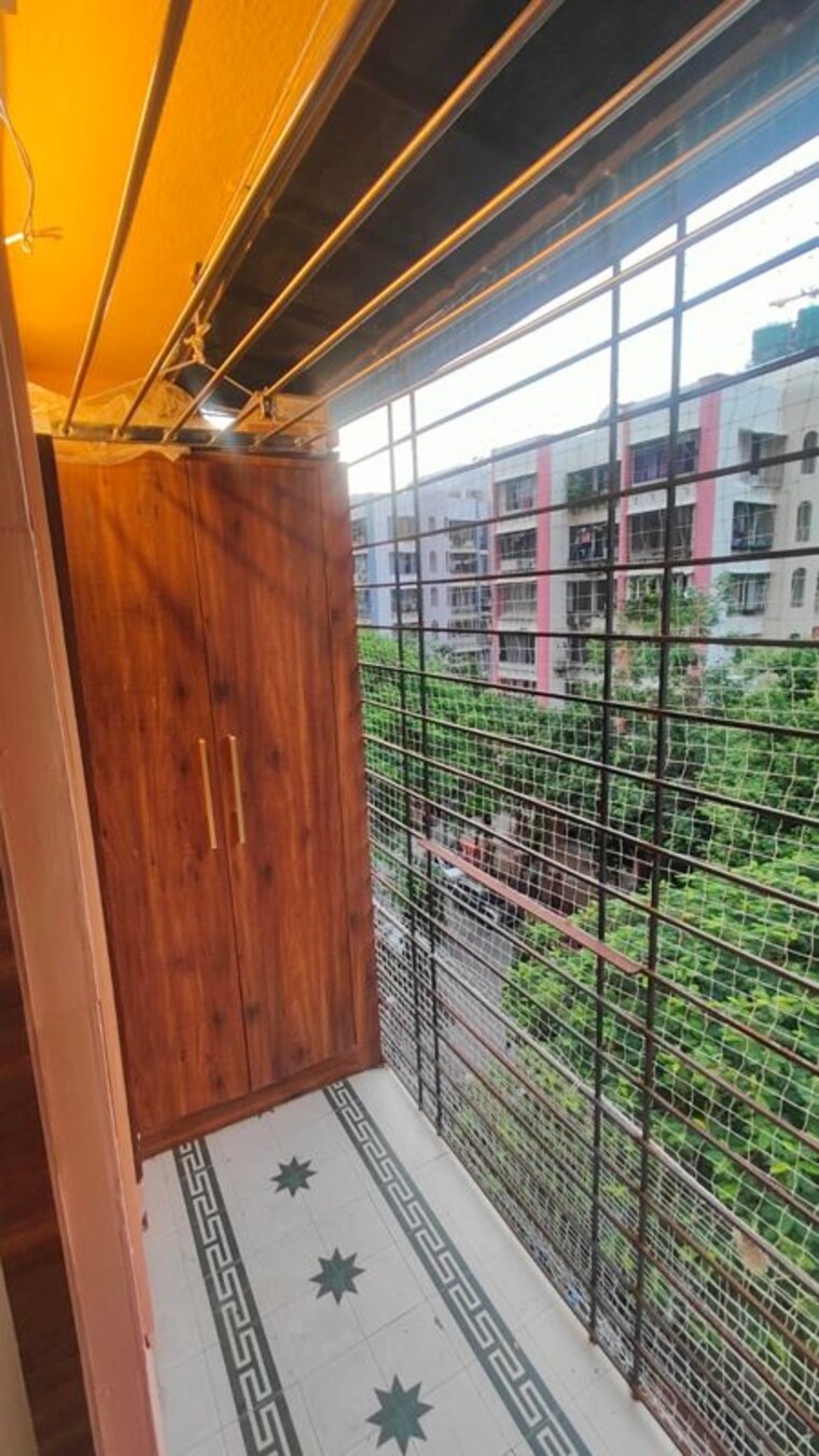 Balcony, victoria-apartment-andheri 2 Bedroom 700 Sq.Ft. Apartment In Andheri West Mumbai 10679765