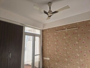 Room in 2 BHK Apartment at Nandini Metro Suites Bliss, Vaishali Sector 4 – for Sale