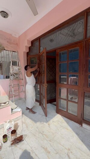 Balcony in 3 BHK Builder Floor at Kalkaji – for Rent