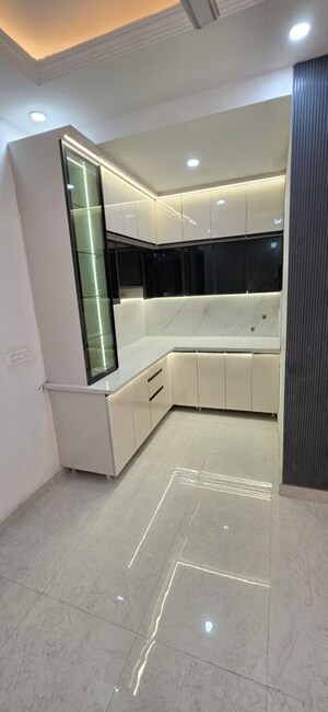Staircase in 2 BHK Builder Floor at Vihaan Wisteria, Sector 1 Greater Noida – for Sale