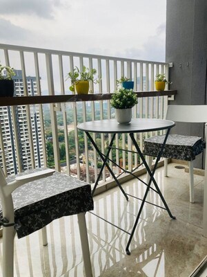2 BHK Apartment For Rent in Tata Serein, Pokhran Road No Two