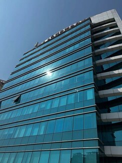 Office Space For Rent in Mahaavir The Landmark