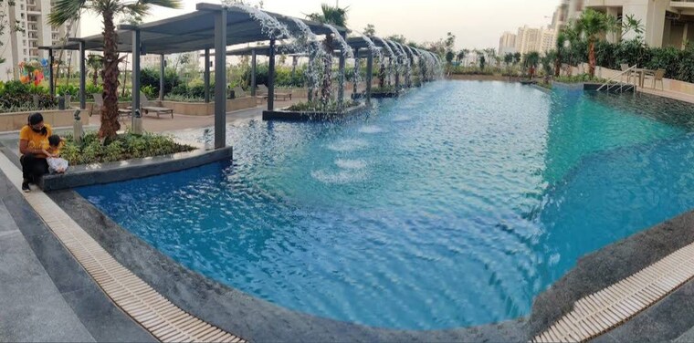 Swimming Pool, mapsko-mount-ville 3 Bedroom 1510 Sq.Ft. Apartment In Sector 79 Gurgaon 10679864