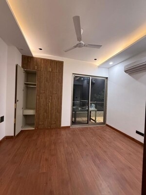 3 BHK Builder Floor For Sale in Shivalik Colony