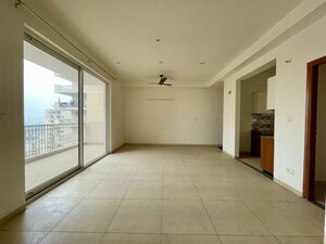 Room in 3 BHK Apartment at Gazipur – for Rent