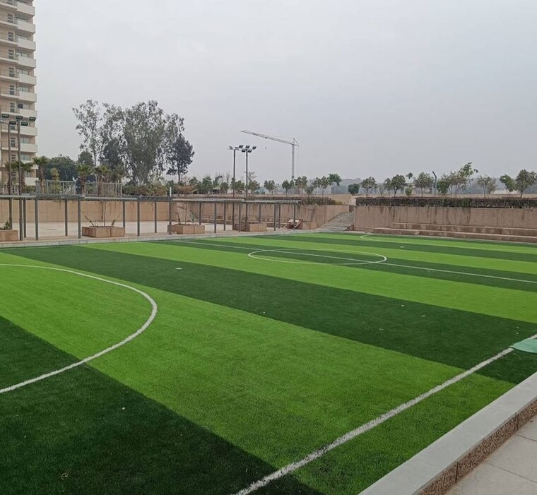 Garden, bestech-park-view-altura 3 Bedroom 2015 Sq.Ft. Apartment In Sector 79 Gurgaon 10679886