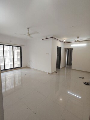 2 BHK Apartment For Rent in Sethia Kalpavruksh Heights, Kandivali West