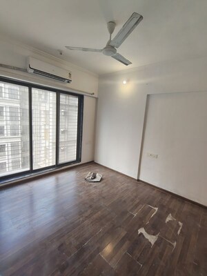 Master Bedroom in 2 BHK Apartment at Sethia Kalpavruksh Heights, Kandivali West – for Rent