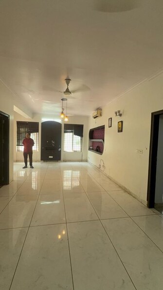 3 BHK Apartment For Rent in Godrej South Estate Okhla in Okhla, Delhi