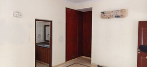 Room in 5 BHK Villa at Eros Rosewood City, Sector 49 – for Rent