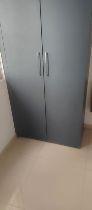 Room in 2.5 BHK Apartment at Urbanrise Spring Is In The Air, Ameenpur – for Rent