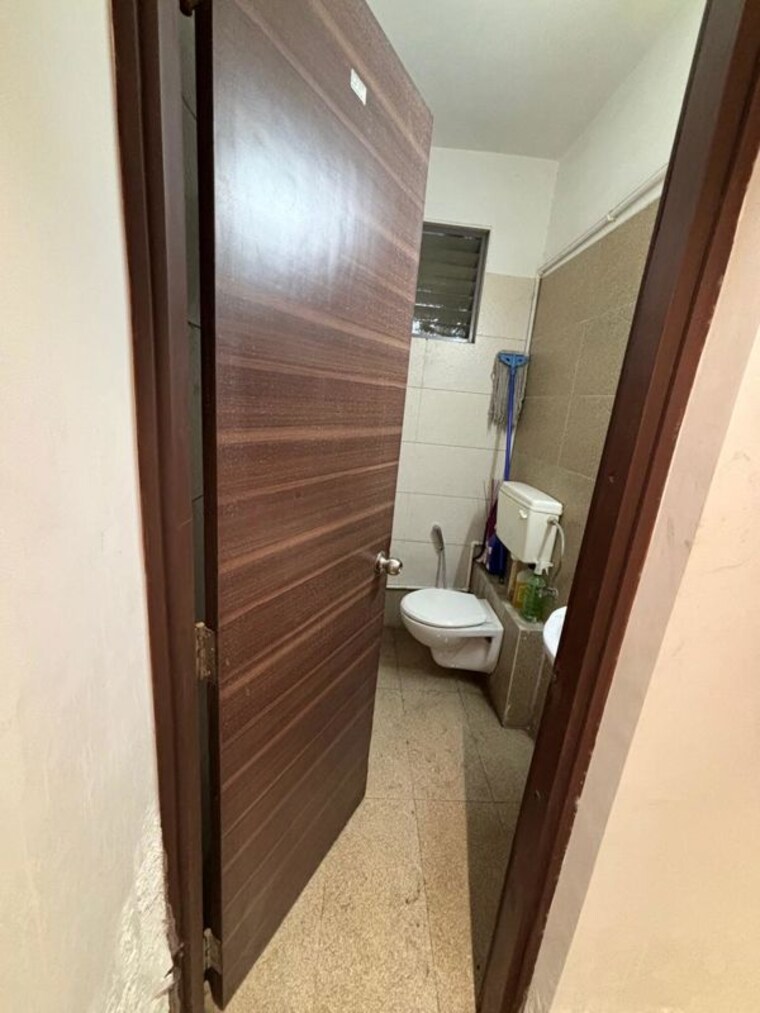 Bathroom, true-westgate-business-bay Commercial Office Space 585 Sq.Ft. In Makarba Ahmedabad 10679893