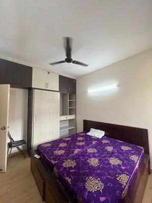 1 RK Apartment For Rent in Jaypee Greens Kosmos, Sector 134