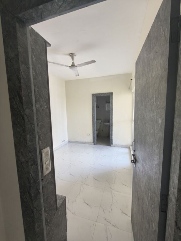Bathroom, pivotal-riddhi-siddhi 2 Bedroom 600 Sq.Ft. Apartment In Sector 99 Gurgaon 10679780