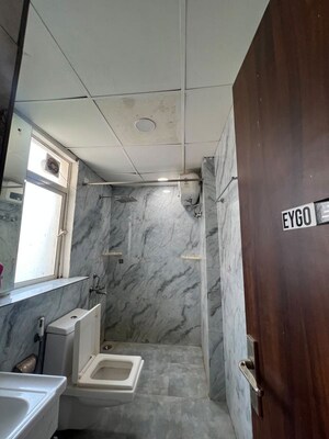 Bathroom in 3.5 BHK Apartment at Jaypee Greens Kosmos, Sector 134 – for Rent