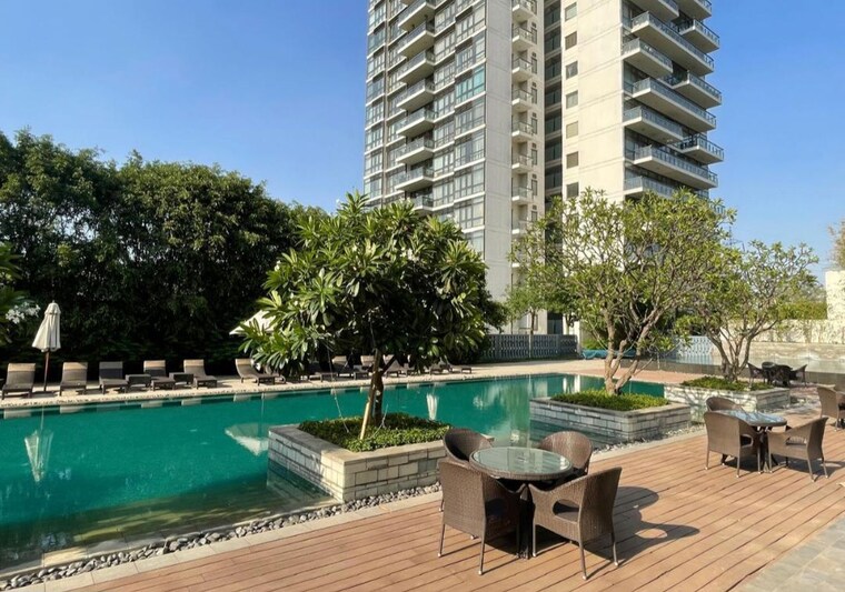 Swimming Pool, ireo-the-grand-arch 3 Bedroom 2156 Sq.Ft. Apartment In Sector 58 Gurgaon 10679929