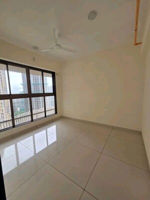 Room in 2 BHK Apartment at Chandak 34 Park Estate, Goregaon West – for Sale