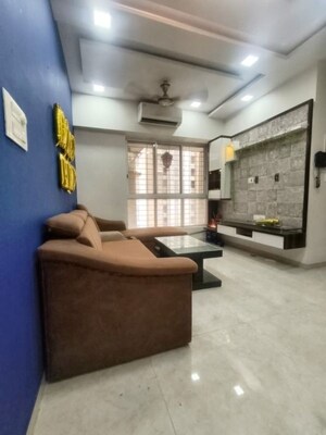 1 BHK Apartment For Rent in Lodha Amara, Kolshet Road