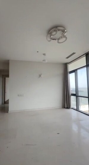 Room in 3.5 BHK Apartment at Ireo The Grand Arch, Sector 58 – for Sale