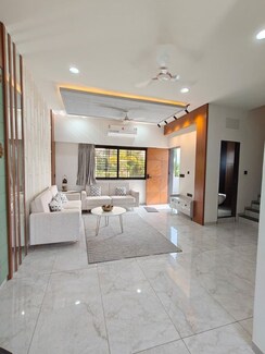 4 BHK +Villa For Sale in Padra Road