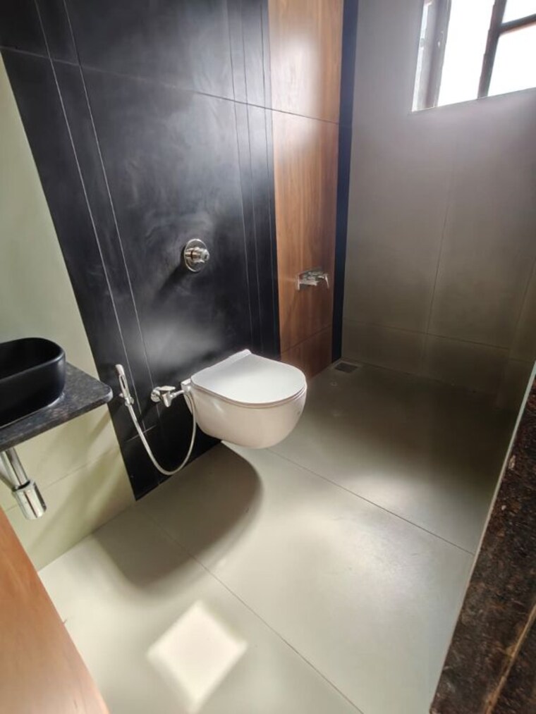 Bathroom, padra road 4 Bedroom 1110 Sq.Ft. Villa In Padra Road Vadodara 10664741
