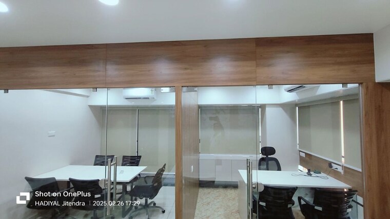 Team Area, shivam-trade-center Commercial Office Space 830 Sq.Ft. In Ambli Ahmedabad 10679944